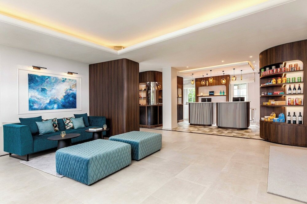 Фото Courtyard by Marriott Hamburg Airport