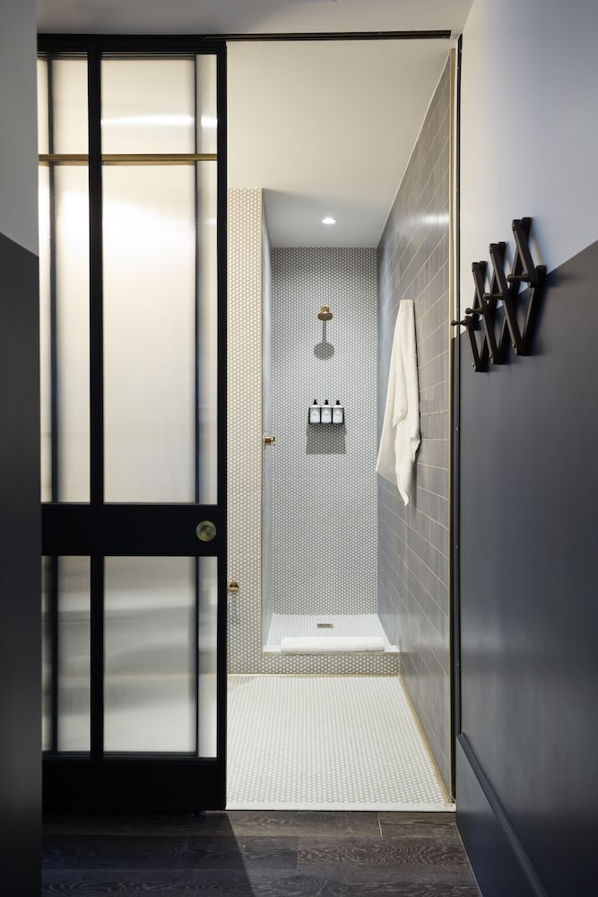 Фото Civilian Hotel