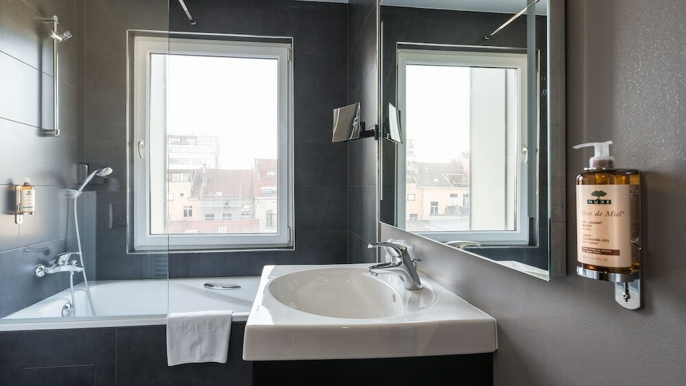 Фото The Augustin Brussels