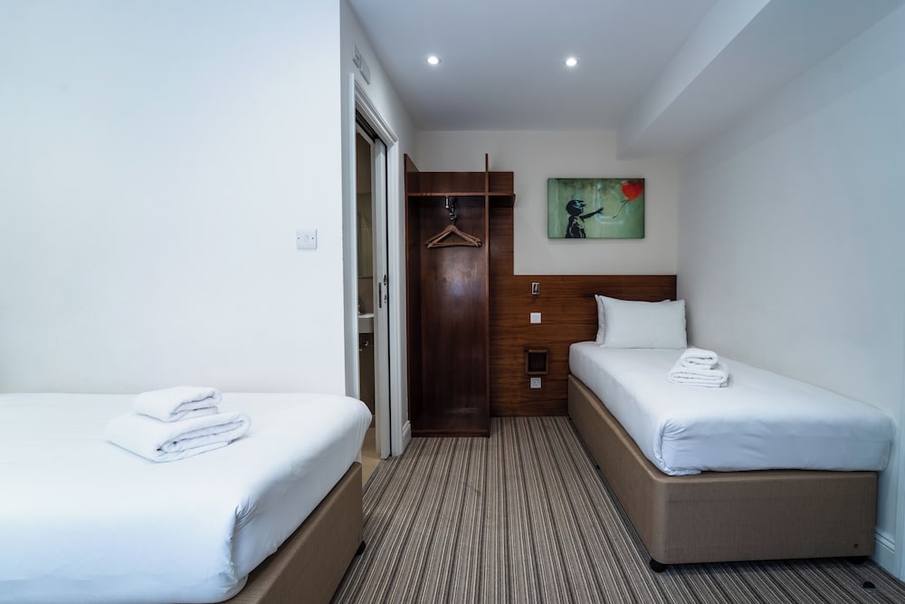 Фото Chelsea Guest House