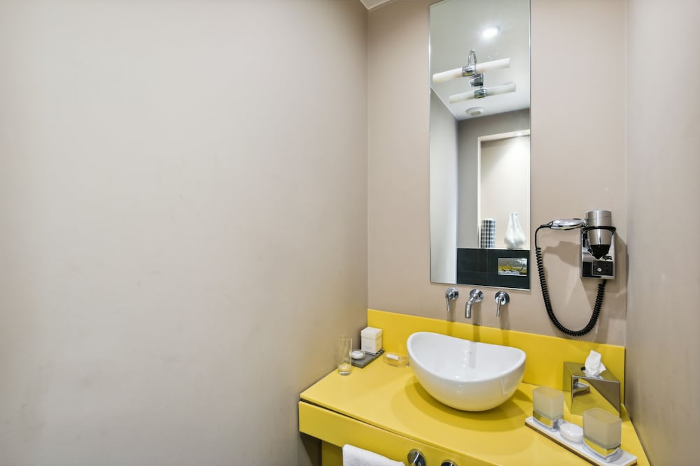 Фото Hôtel Le Paris Singulier