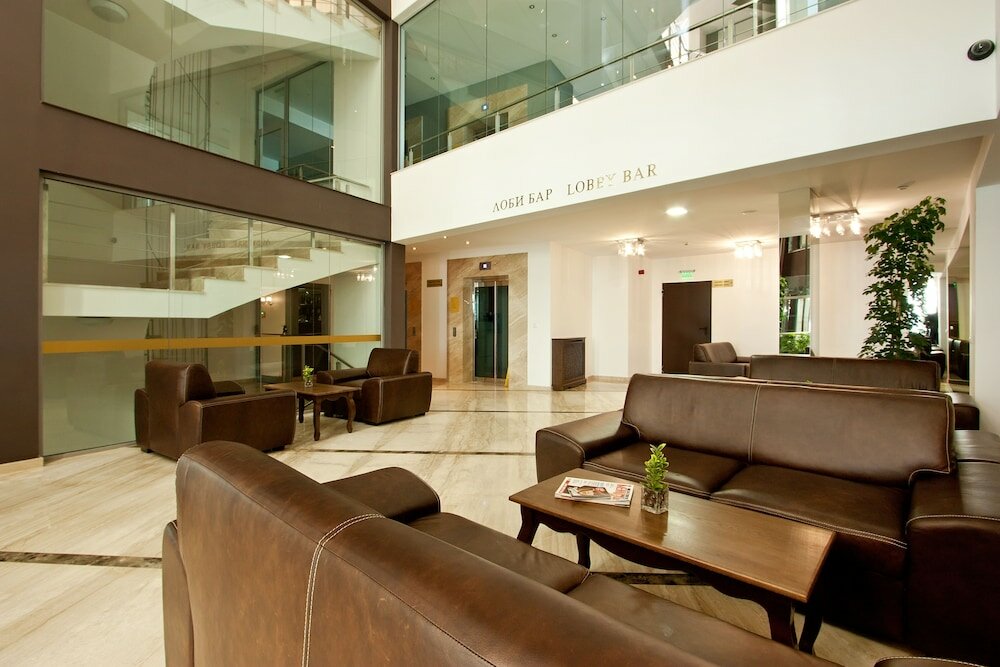 Фото Earth and People SPA Hotel Sofia