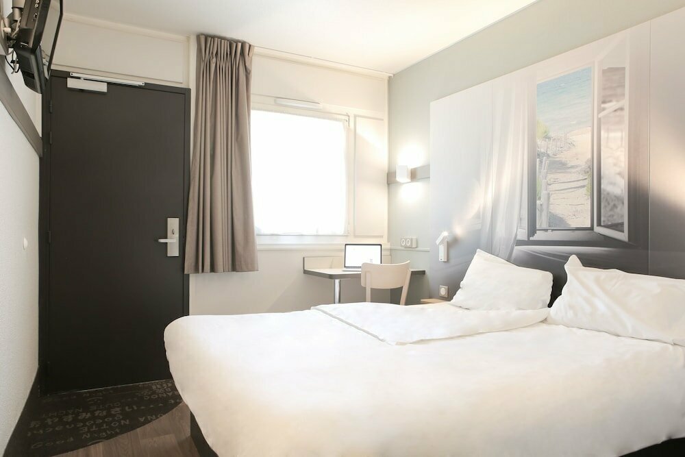 Hotel B&b Hôtel Hyeres, Hyeres, photo