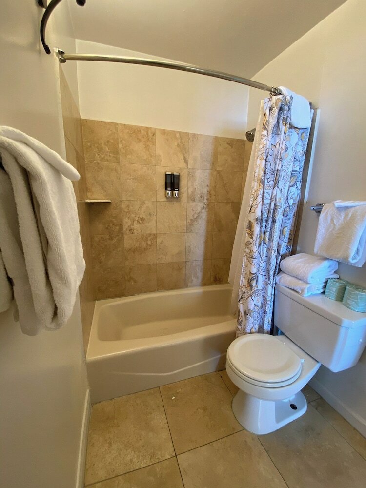 Фото Cliff House Inn On The Ocean