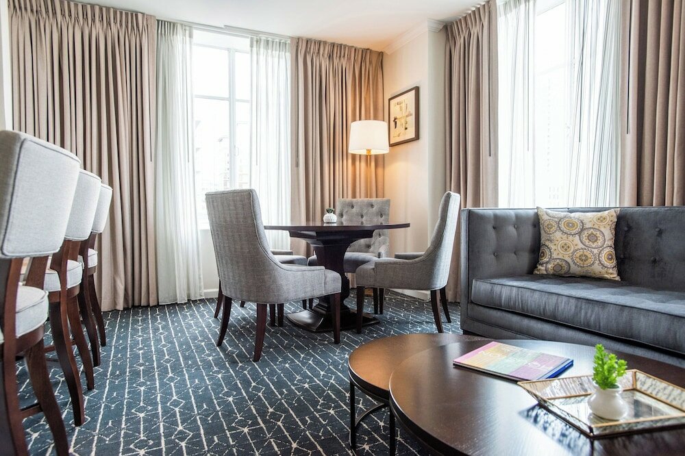 Фото Magnolia Hotel Houston, A Tribute Portfolio Hotel