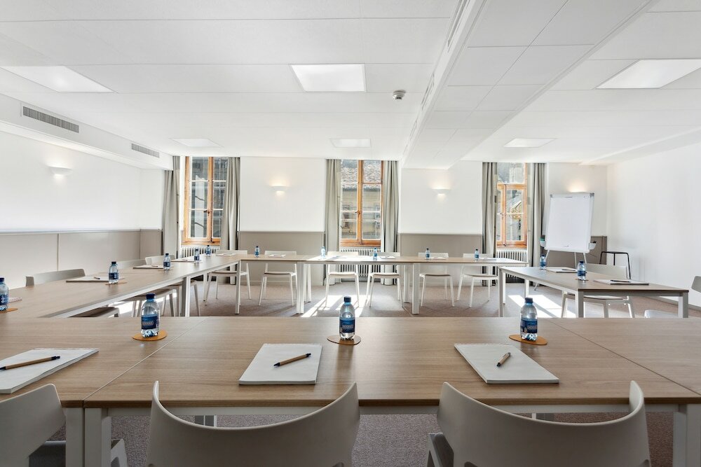 Фото Hôtel de la Couronne