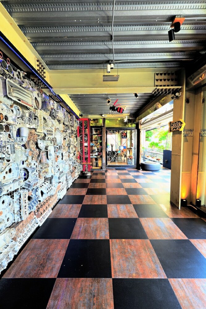 Фото MeStyle Garage Hotel Bangkok