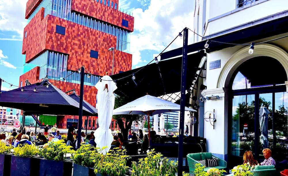 Фото U Eat & Sleep Antwerp