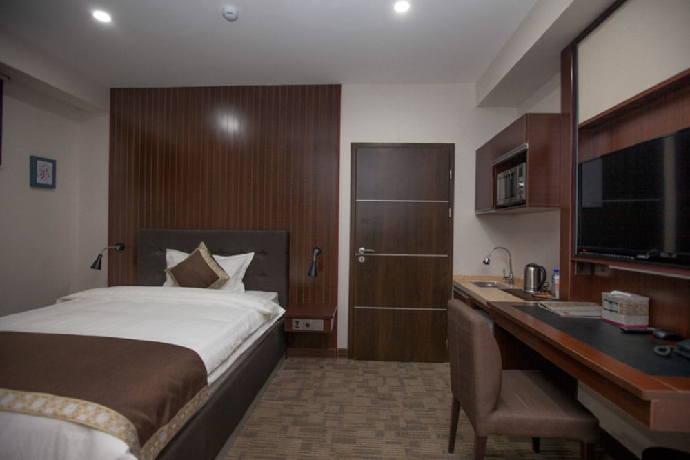 Фото Ub Inn hotel & gallery