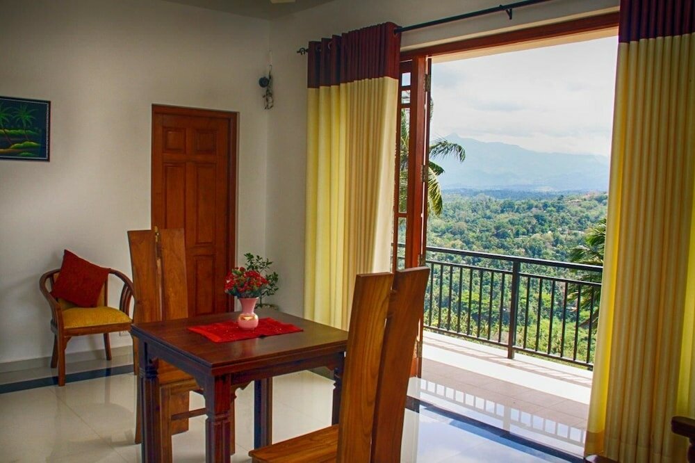 Фото Serenity Hill Oasis