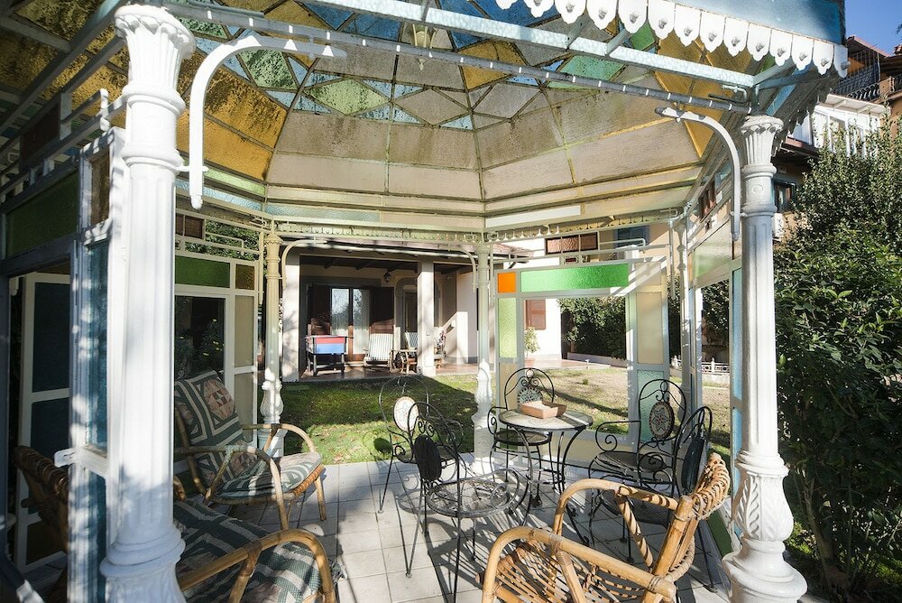 Фото Casale dell'Insugherata B&b Roma