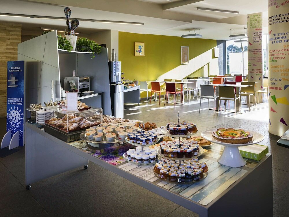 Фото Ibis Styles Catania Acireale