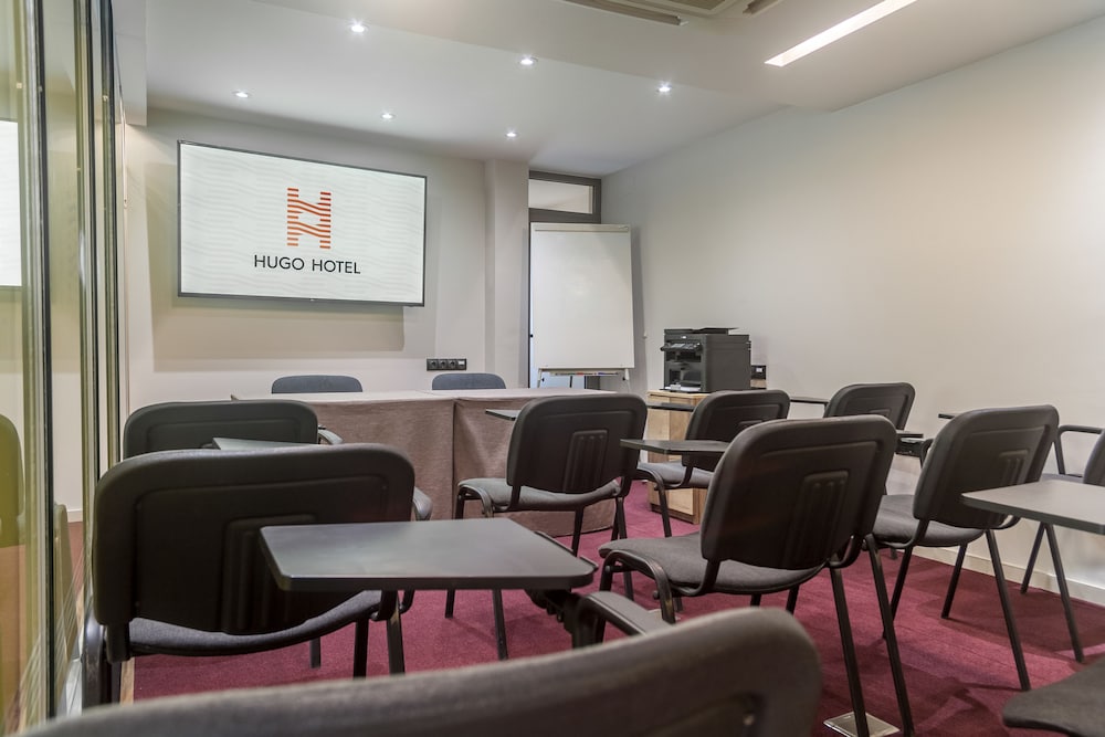 Фото Hugo Hotel