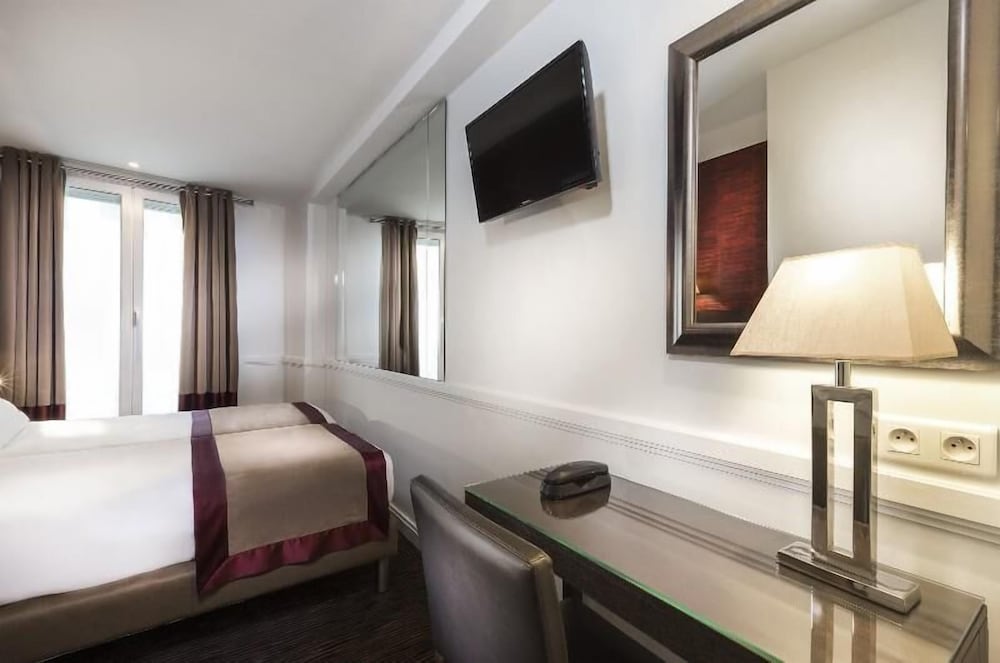 Фото Hotel Elysees Flaubert