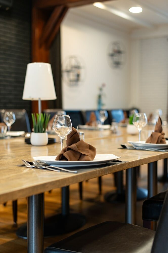 Фото Logis Hotel Restaurant des Acacias Lille Tourcoing