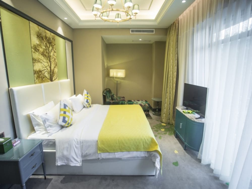 Фото GreenTree Eastern Shenzhen Luohu East Gate Hotel