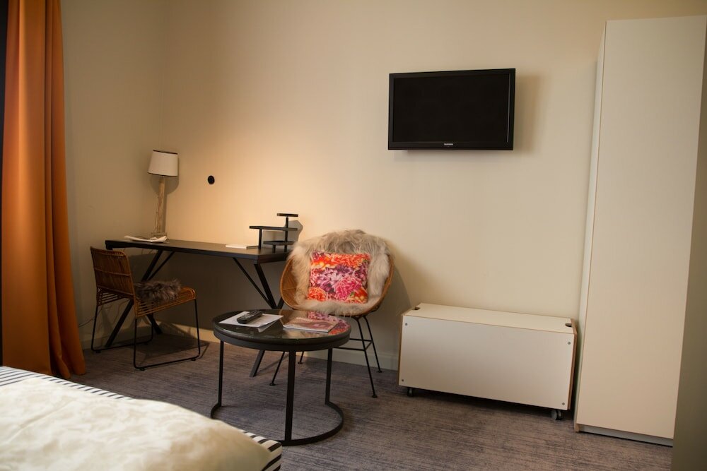 Фото Hotel Goldener Hirsch