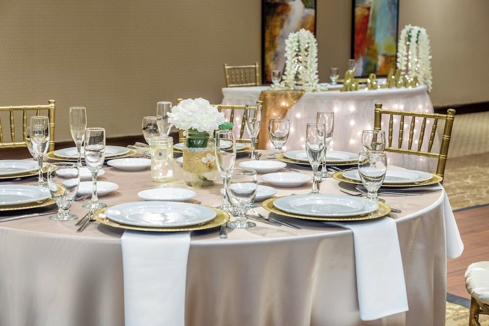 Фото Crowne Plaza Los Angeles Harbor Hotel, an Ihg Hotel