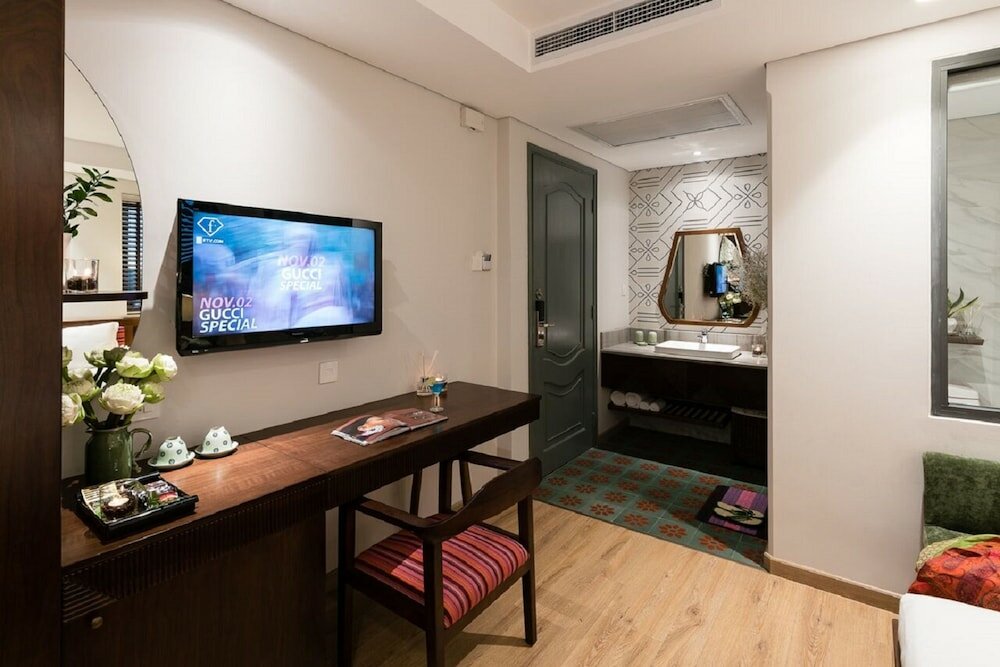 Фото Au Lac Legend Hotel