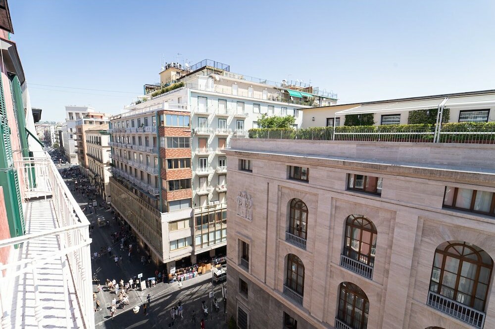 Фото H.G. Boutique Toledo Napoli Centro