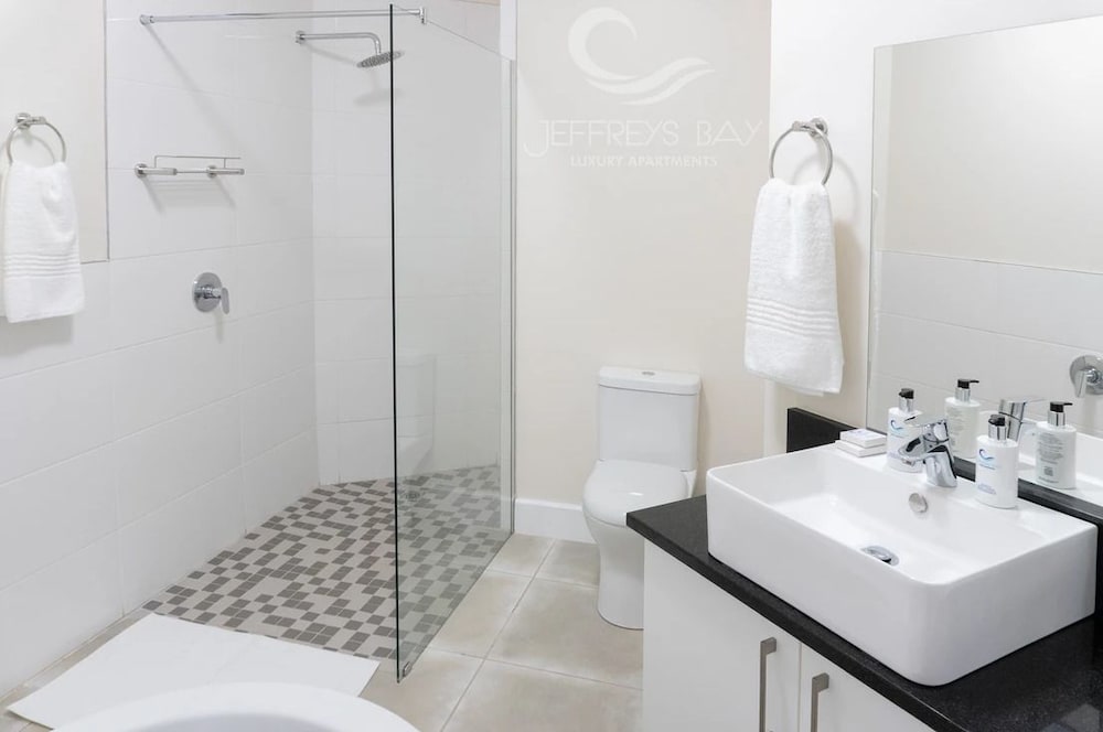 Фото Jeffreys Bay Luxury Apartments
