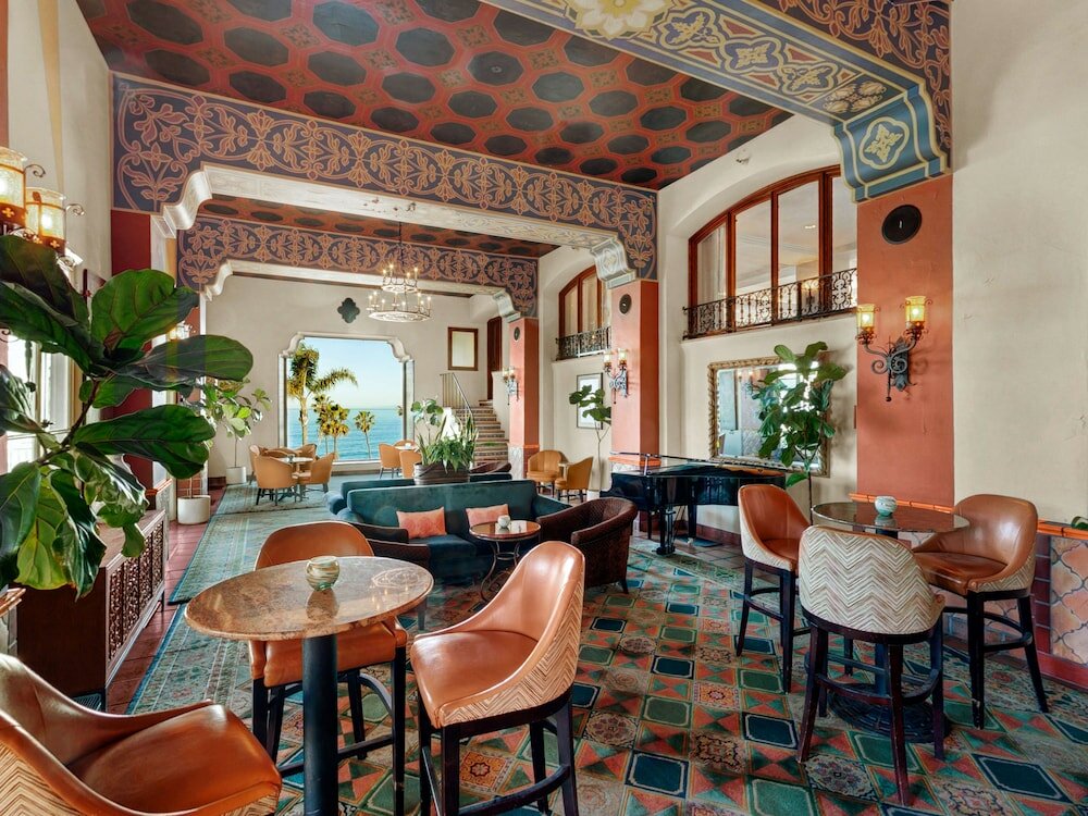 Фото La Valencia Hotel