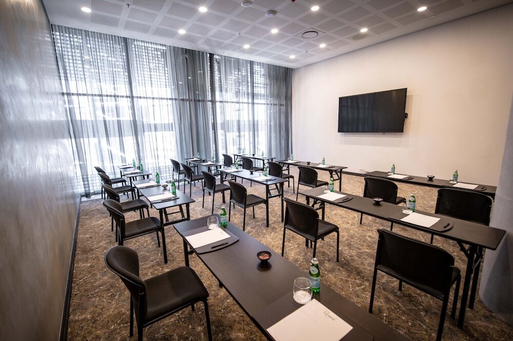 Фото The Leonardo