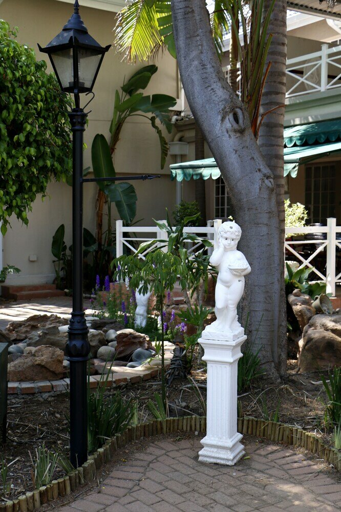 Фото Summerview Guest Lodge