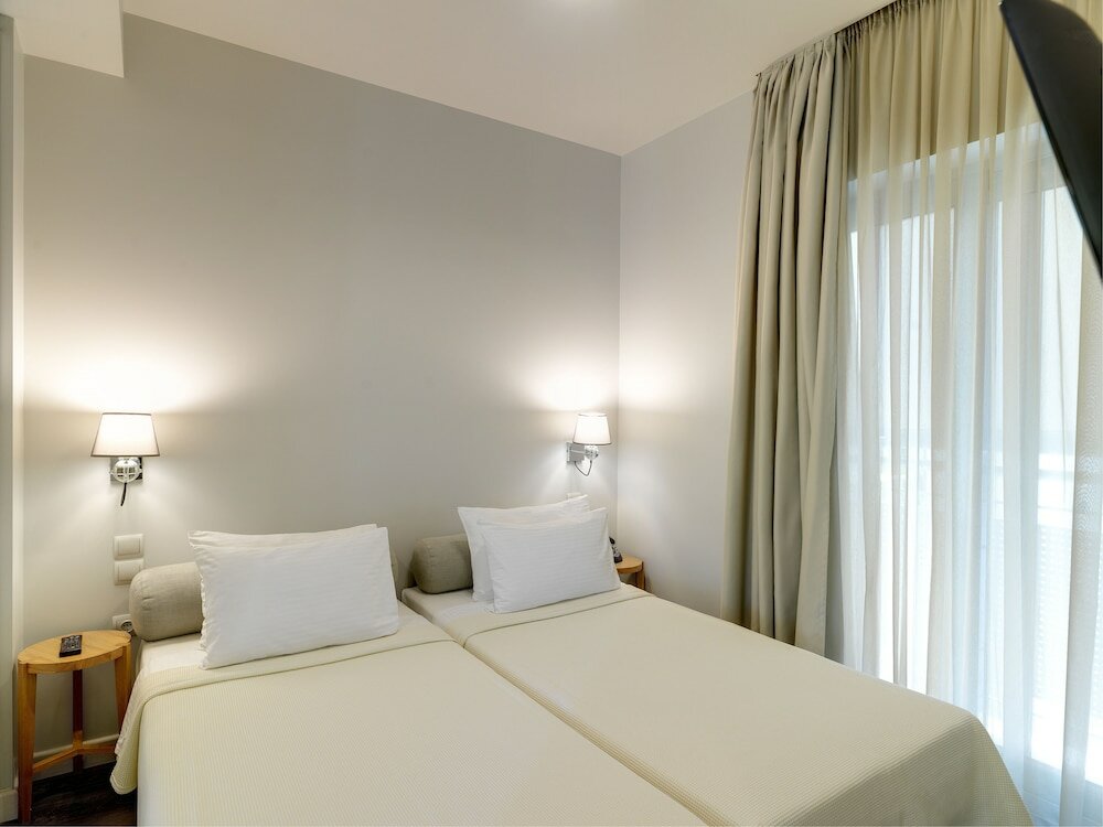 Фото Phidias Piraeus Hotel