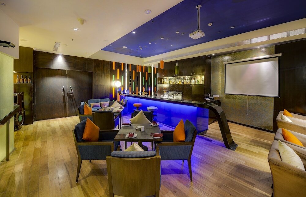 Фото The Pride Hotel