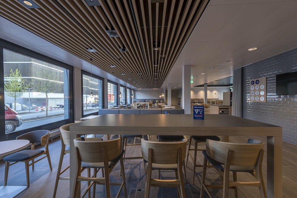 Фото Holiday Inn Express Luzern - Kriens, an Ihg Hotel