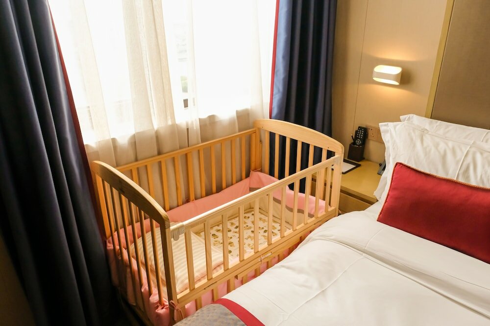 Фото Shanghai Deco Hotel