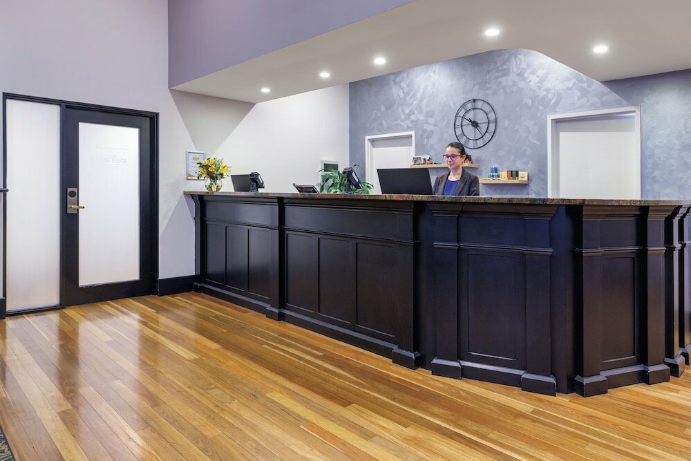 Фото Hotel Grand Chancellor Adelaide