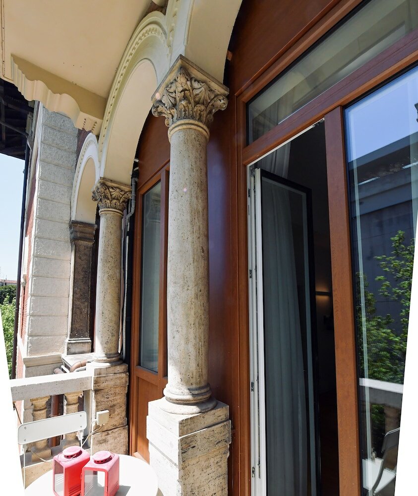 Фото Suites Farnese Design Hotel