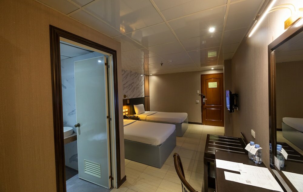 Фото Star Plaza Hotel