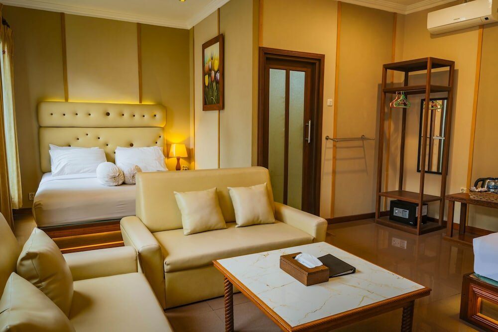 Фото Hotel Gradia 2