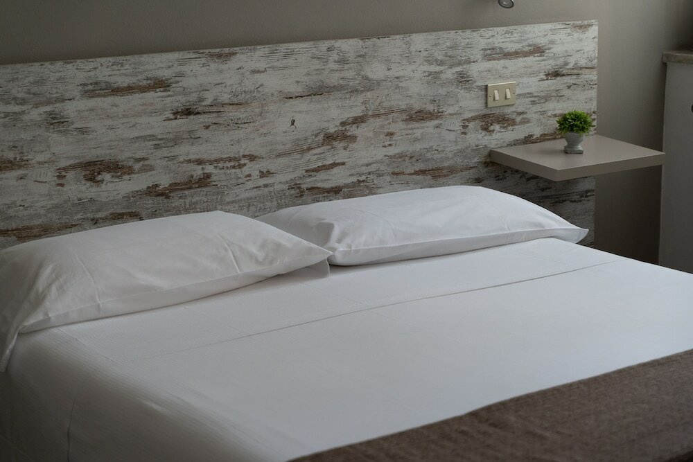 Фото Hotel Mom Assisi