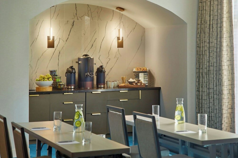 Фото Renaissance Charlotte SouthPark