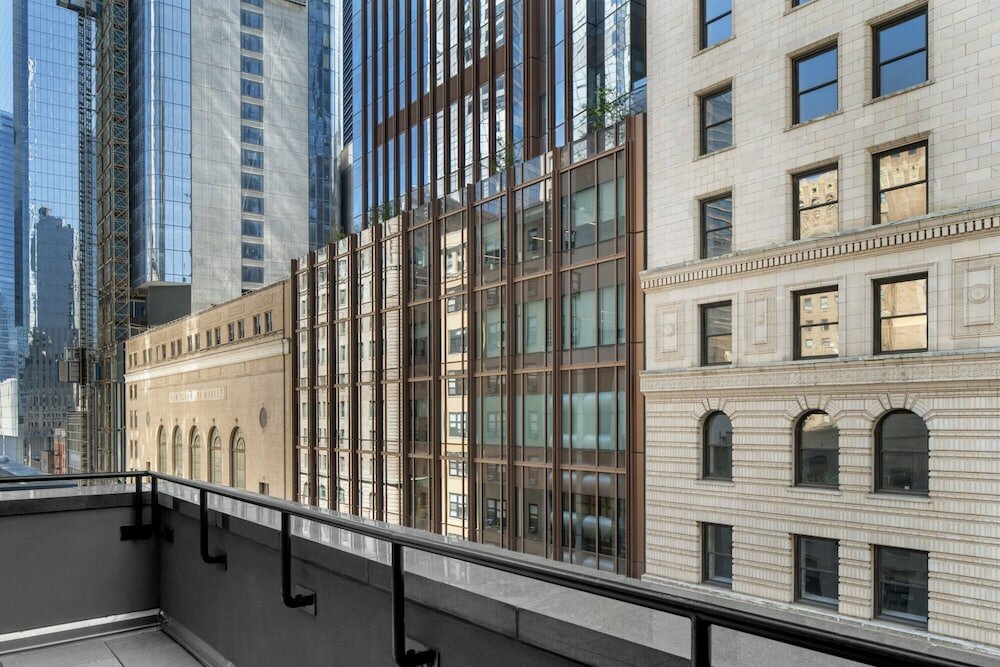 Фото Courtyard by Marriott New York World Trade Center Area