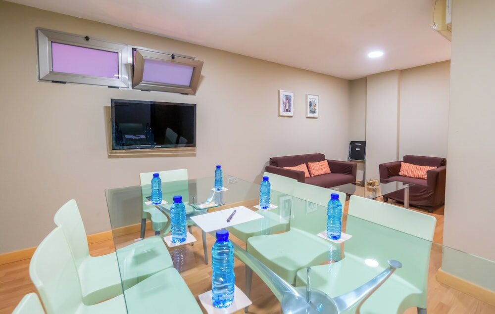 Фото La City Estacion