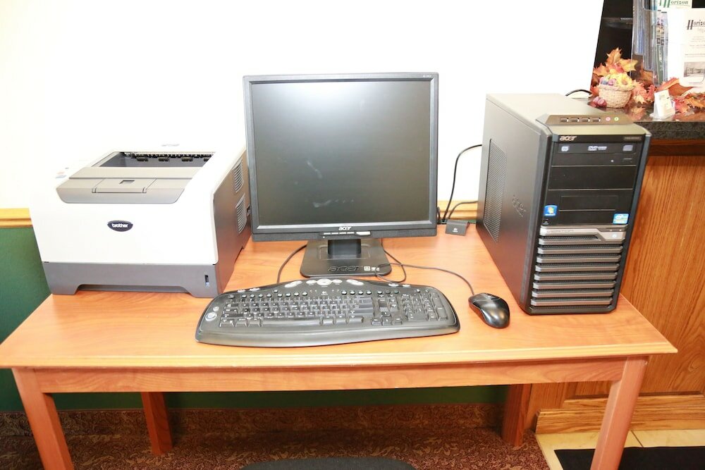 Фото Horizon Inn and Suites