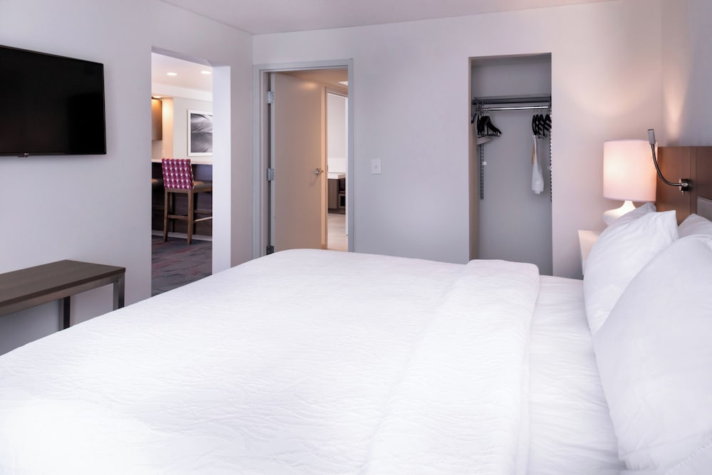 Фото Hilton Garden Inn Columbia Downtown, Sc