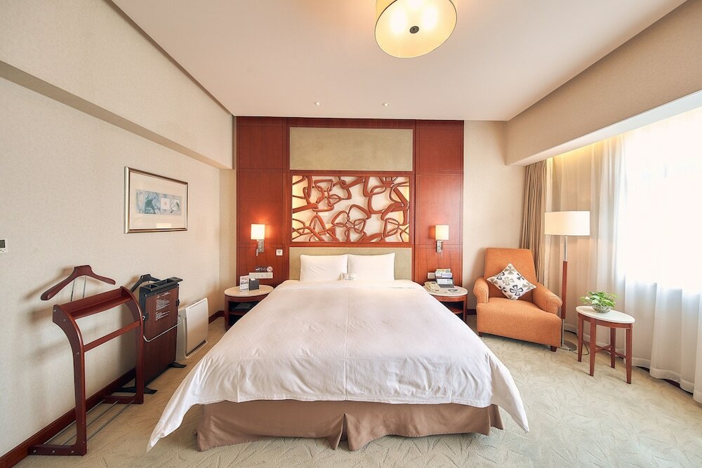 Фото Parkview Hotel Shanghai