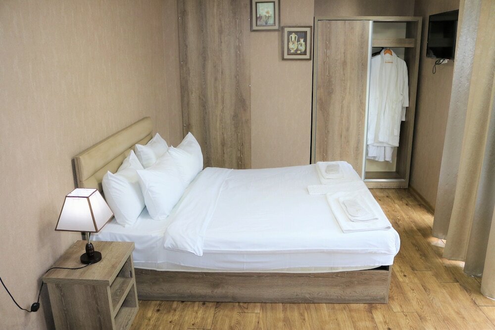 Фото LPlaza Hotel