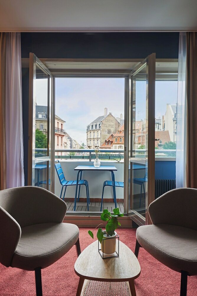 Фото Kaijoo Hotel by HappyCulture