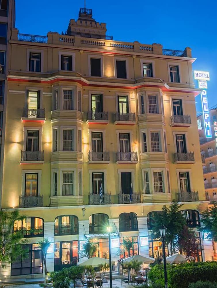 Фото Delphi Art Hotel