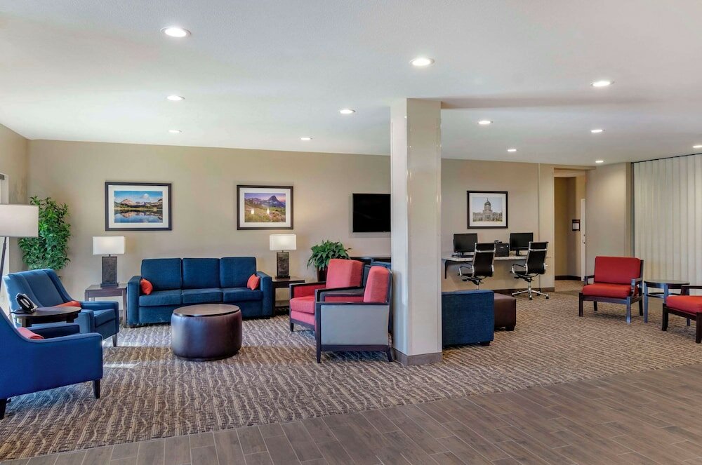 Фото Comfort Suites Helena Airport