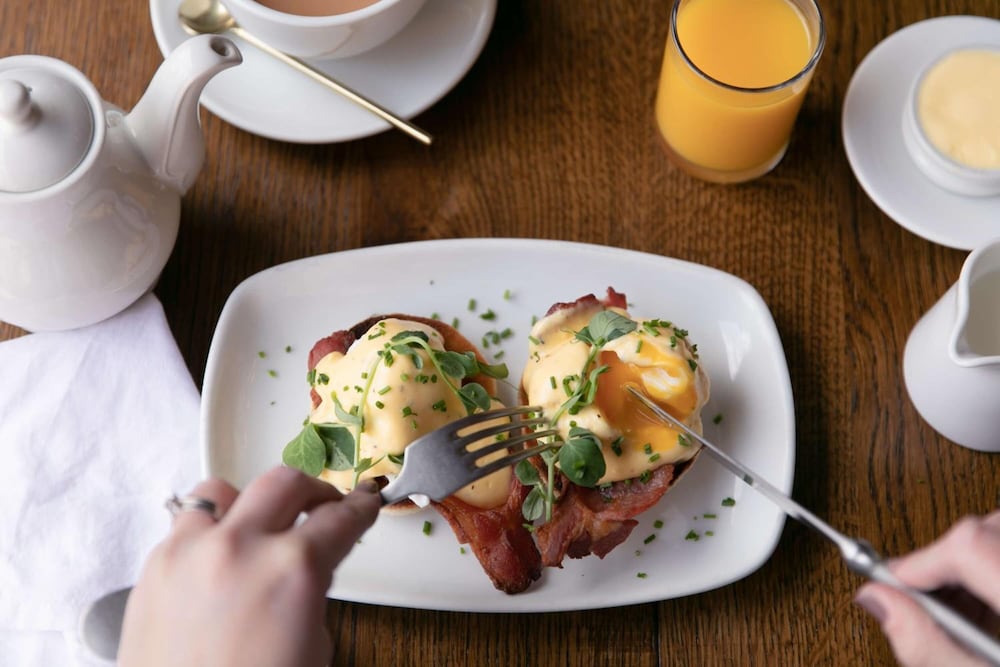 Фото The Rose & Crown Wimbledon