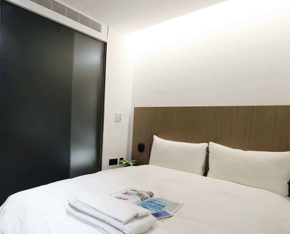 Фото Slow Town Hotel - Glowing