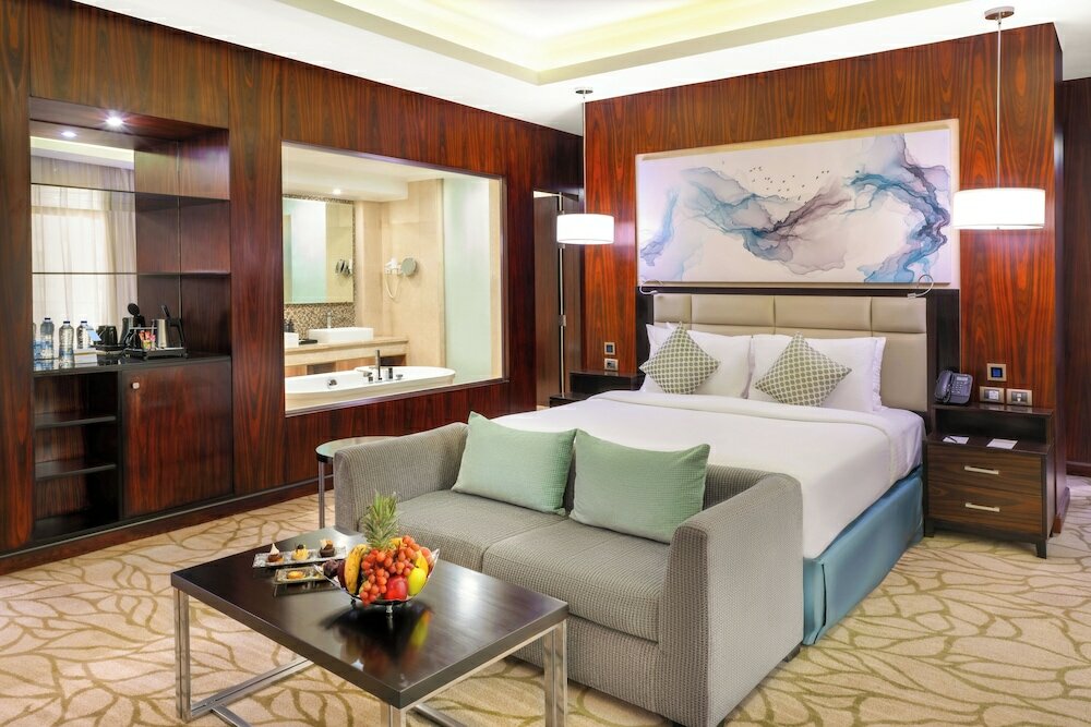 Фото Triumph Luxury Hotel